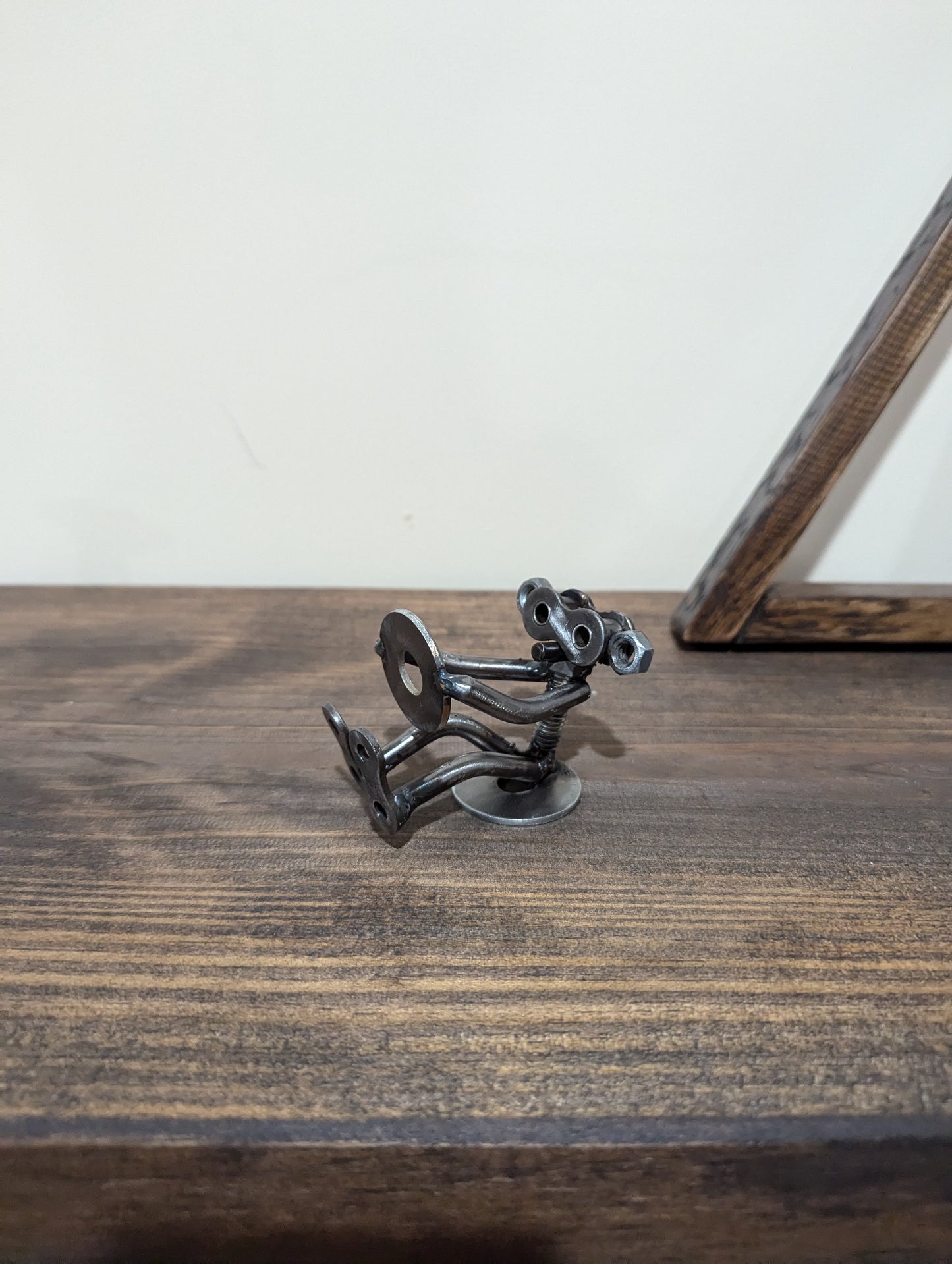 Chainlink Racecar Driver