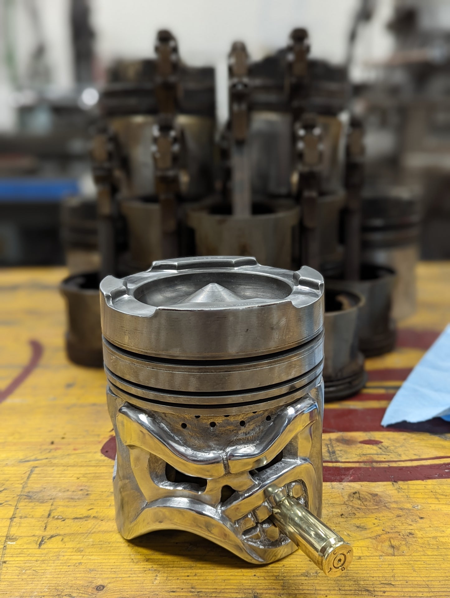 19L Diesel Piston