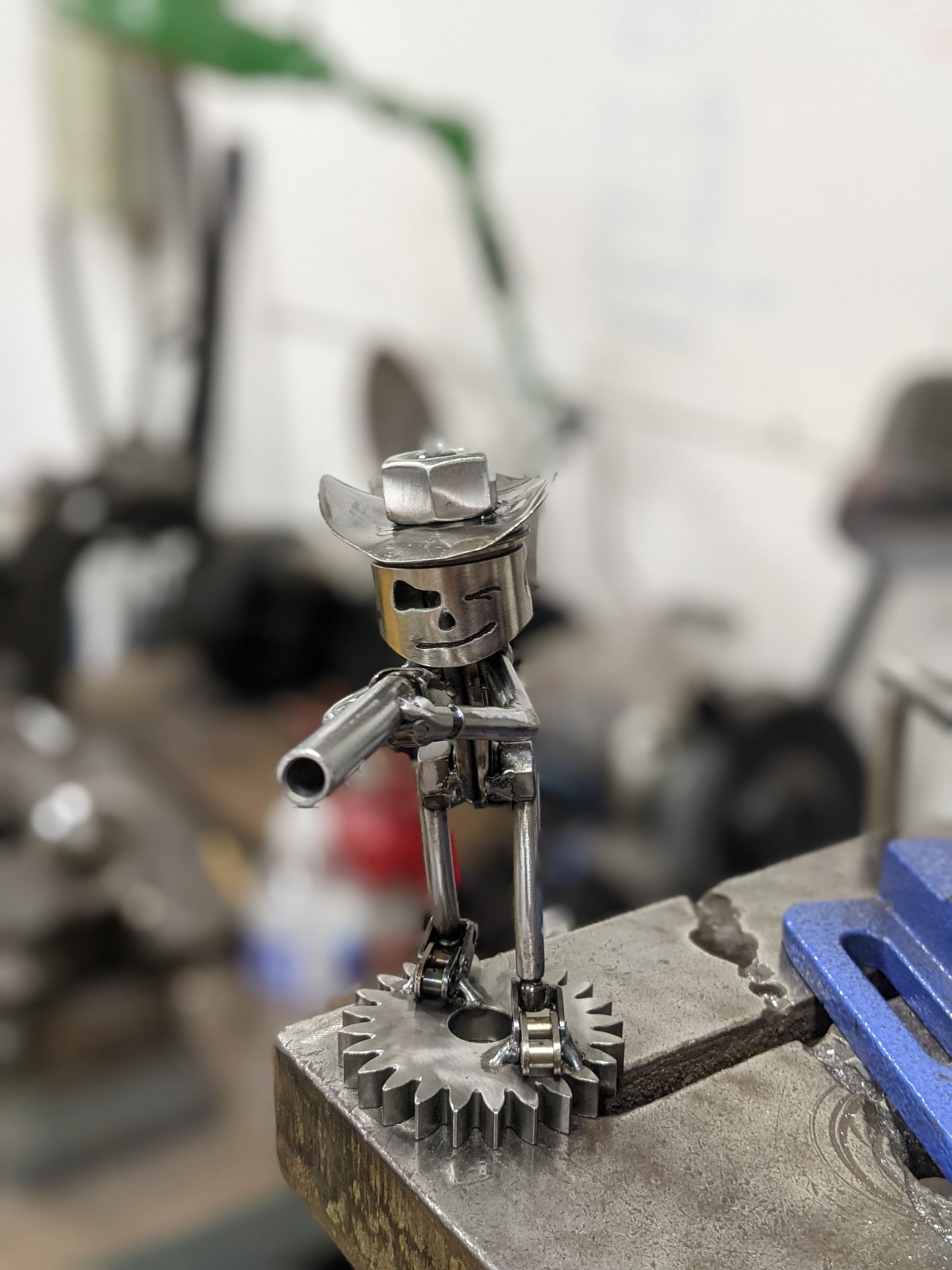 Small Piston Cowboy w/gun