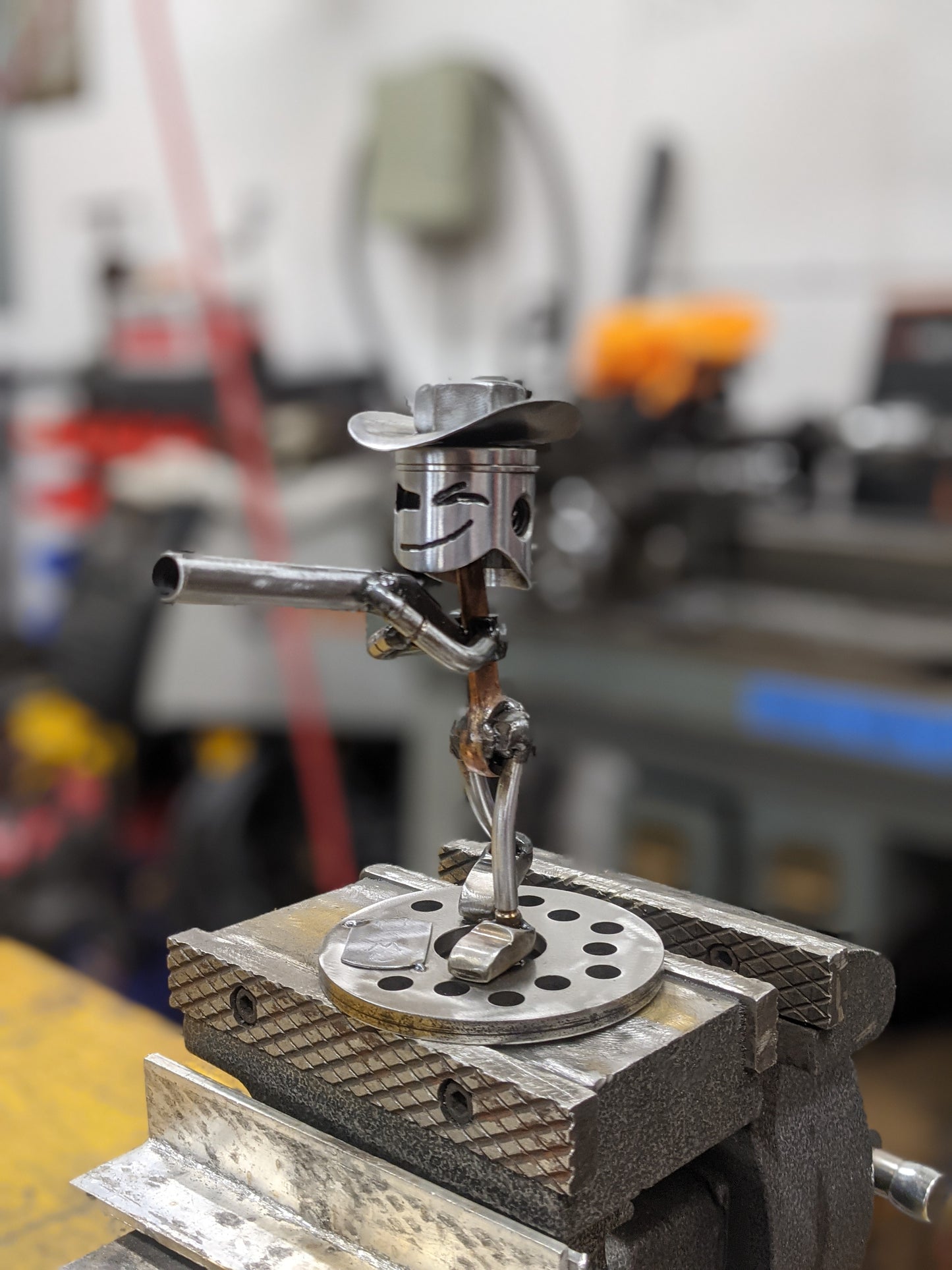 Small Piston USMC Figure w/gun