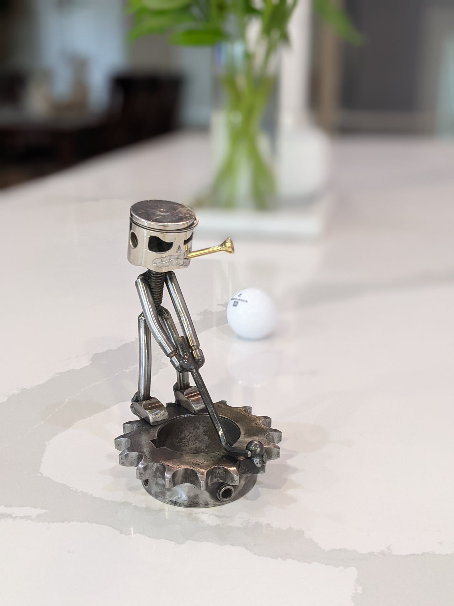 Small Piston Golfer