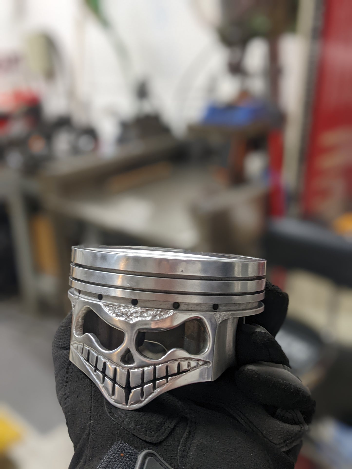 Joker Piston