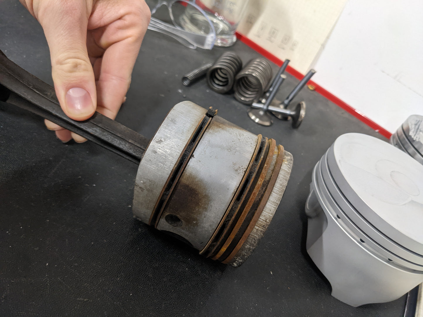 Greezy's Gurage Piston