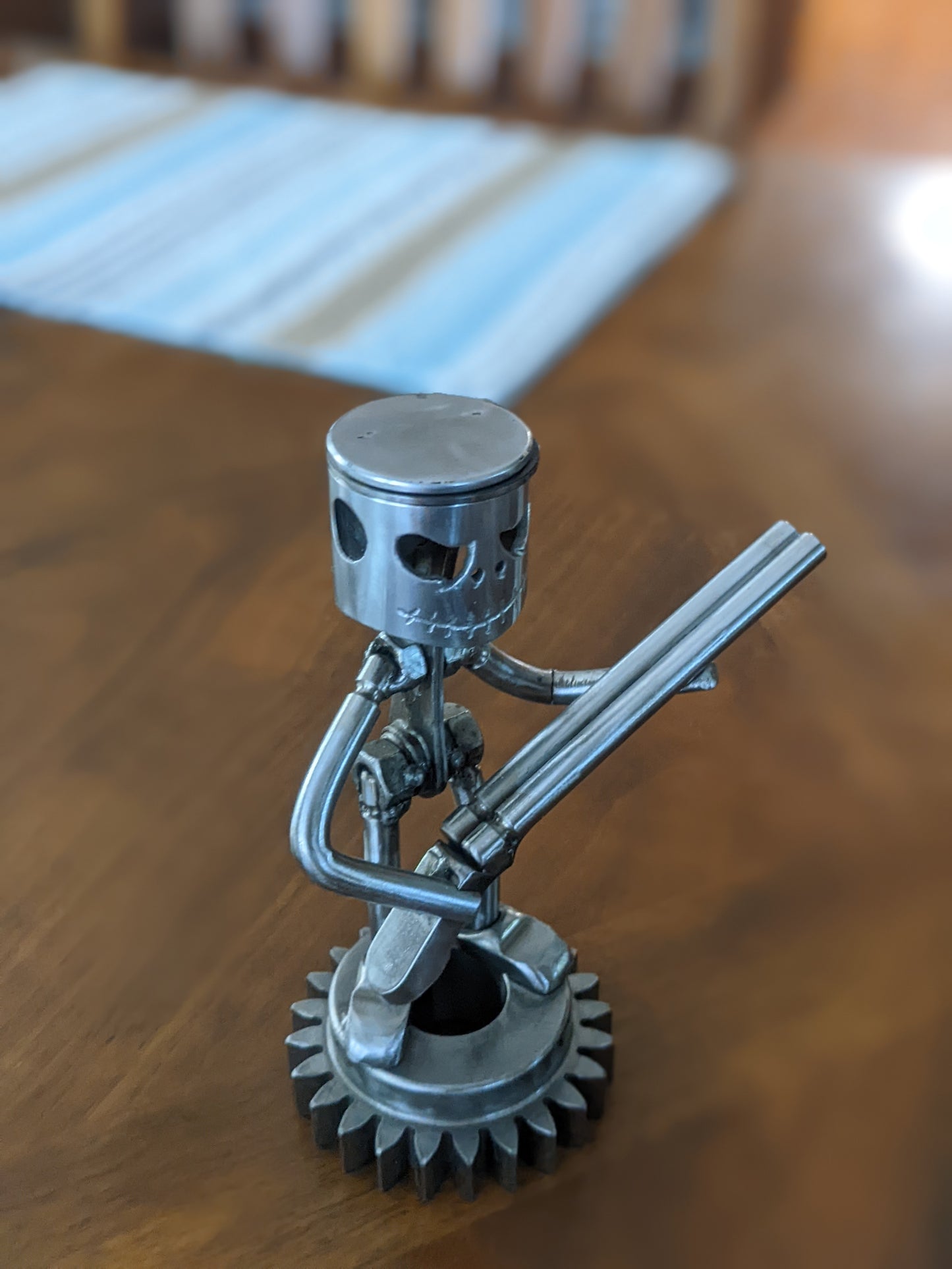 Small Piston Figure w/double barrel