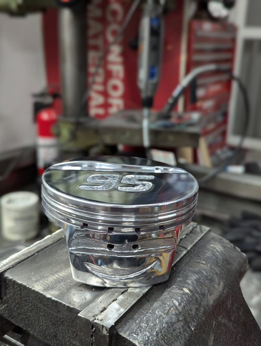 Lightning McQueen Piston #95